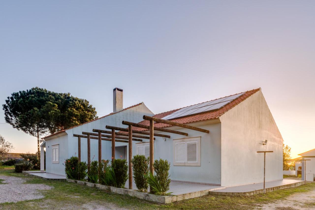 Na Quinta- Alojamento Rural Com Piscina De Agua Salgada Poceirao Exterior foto